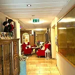 فندق Parkhotel Sonne 3*