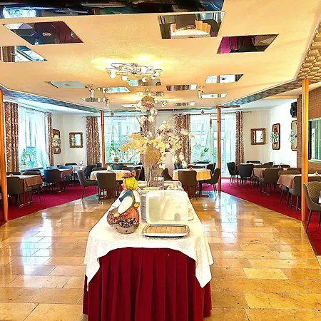 Parkhotel Sonne Hotel